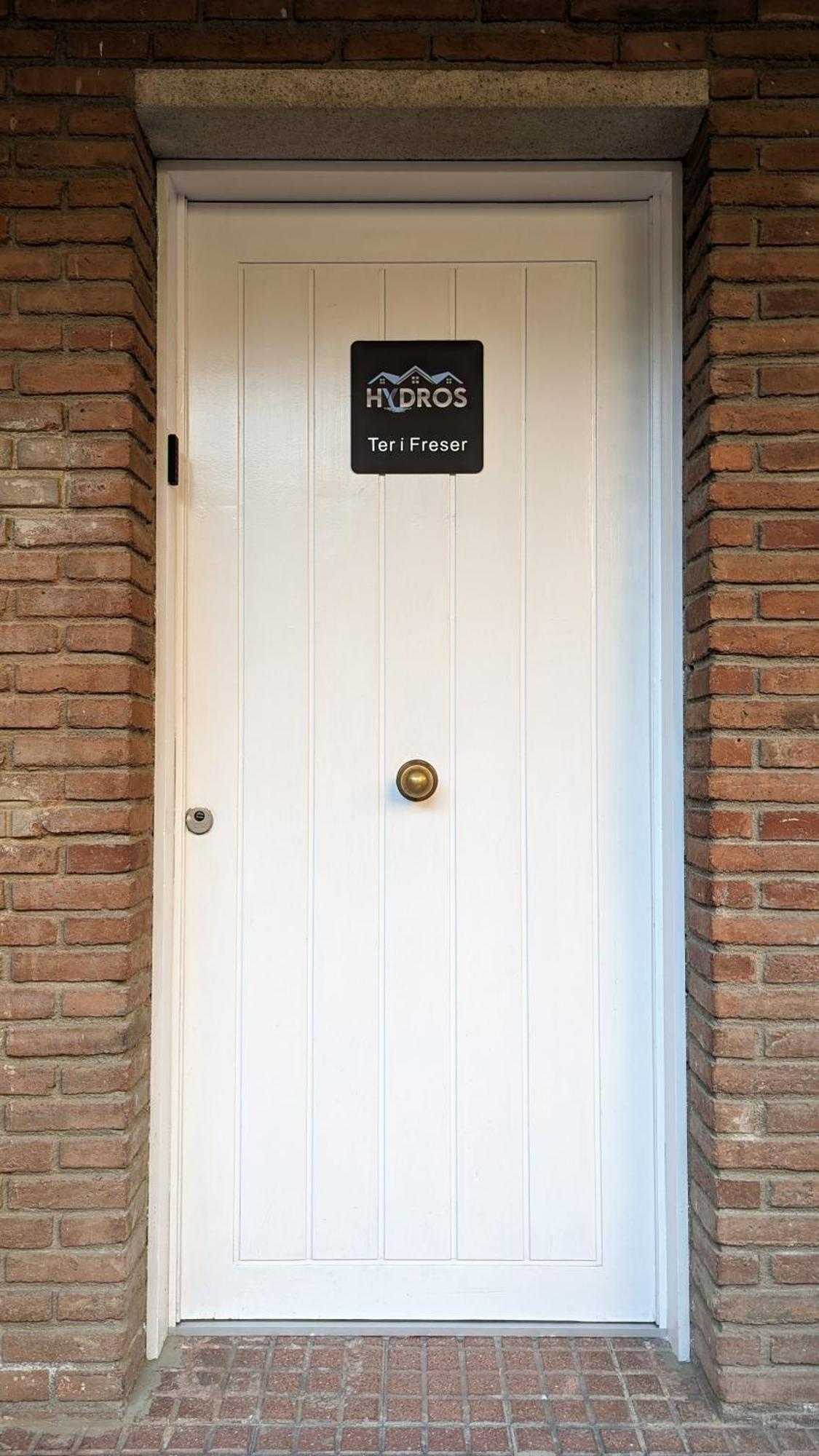 Hydros Apartment Ripoll Exterior photo